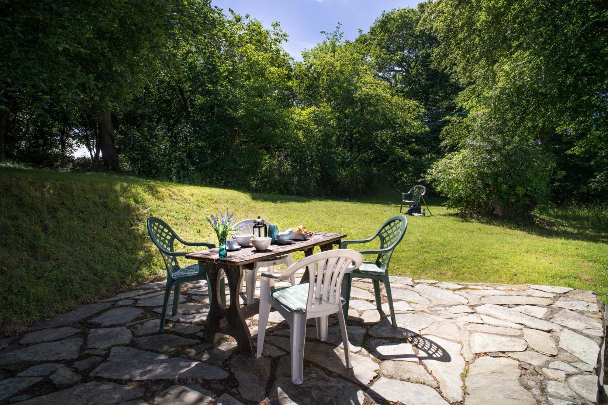 Garden Cottage Newcastle Emlyn Bagian luar foto